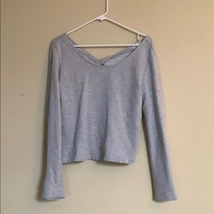 sweatshirt with keyhole back